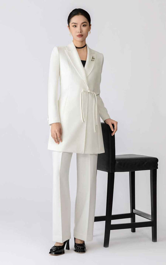 Elegant White Blazer Suit Set - Professional Women's