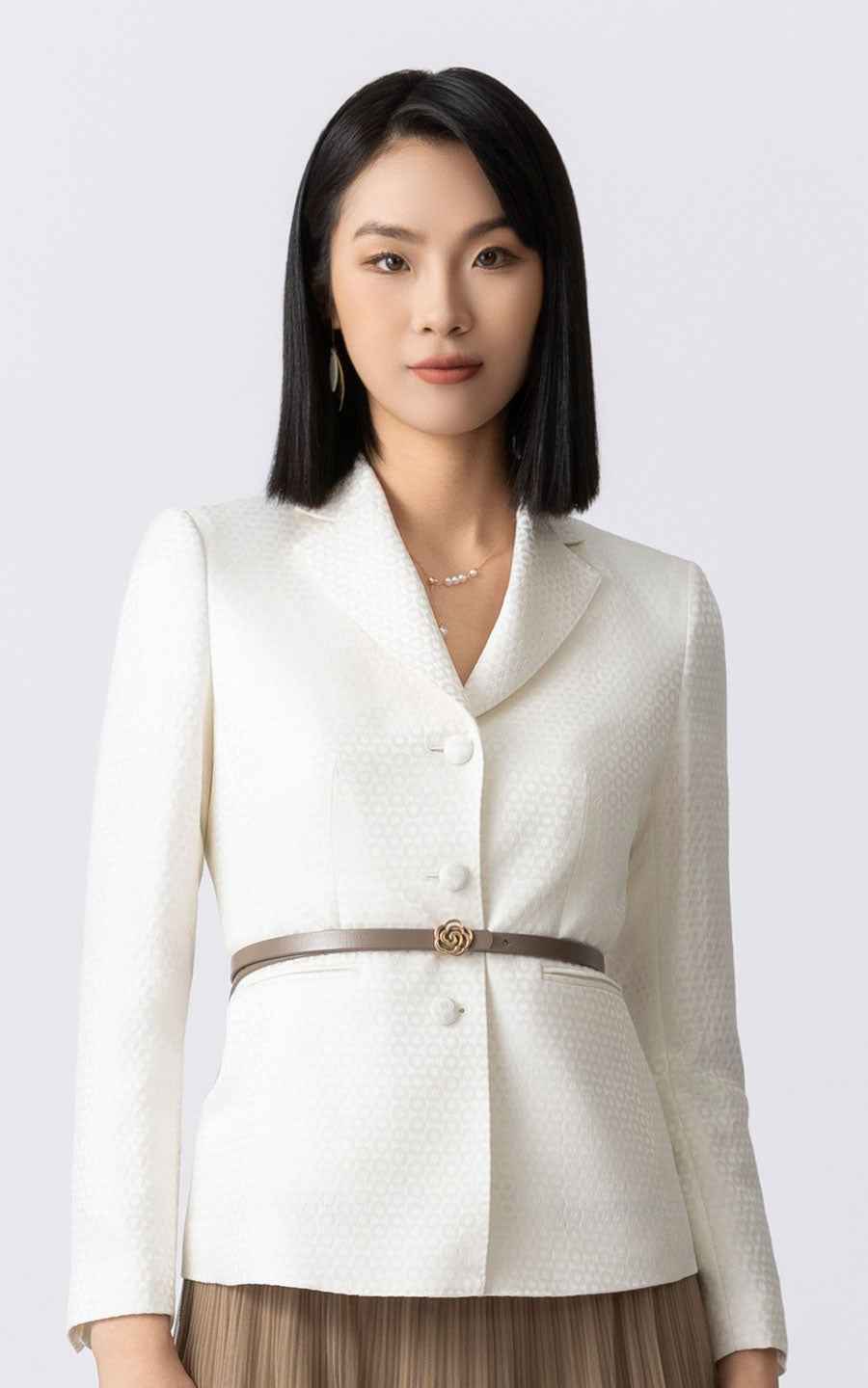 Elegant White Blazer Suit Set - Professional Chic