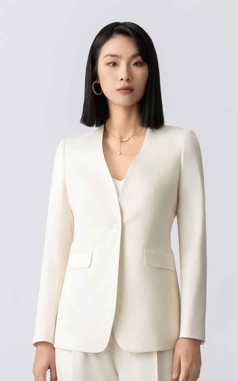 Women's Cream Business Suit Set - Professional Blazer & Pants