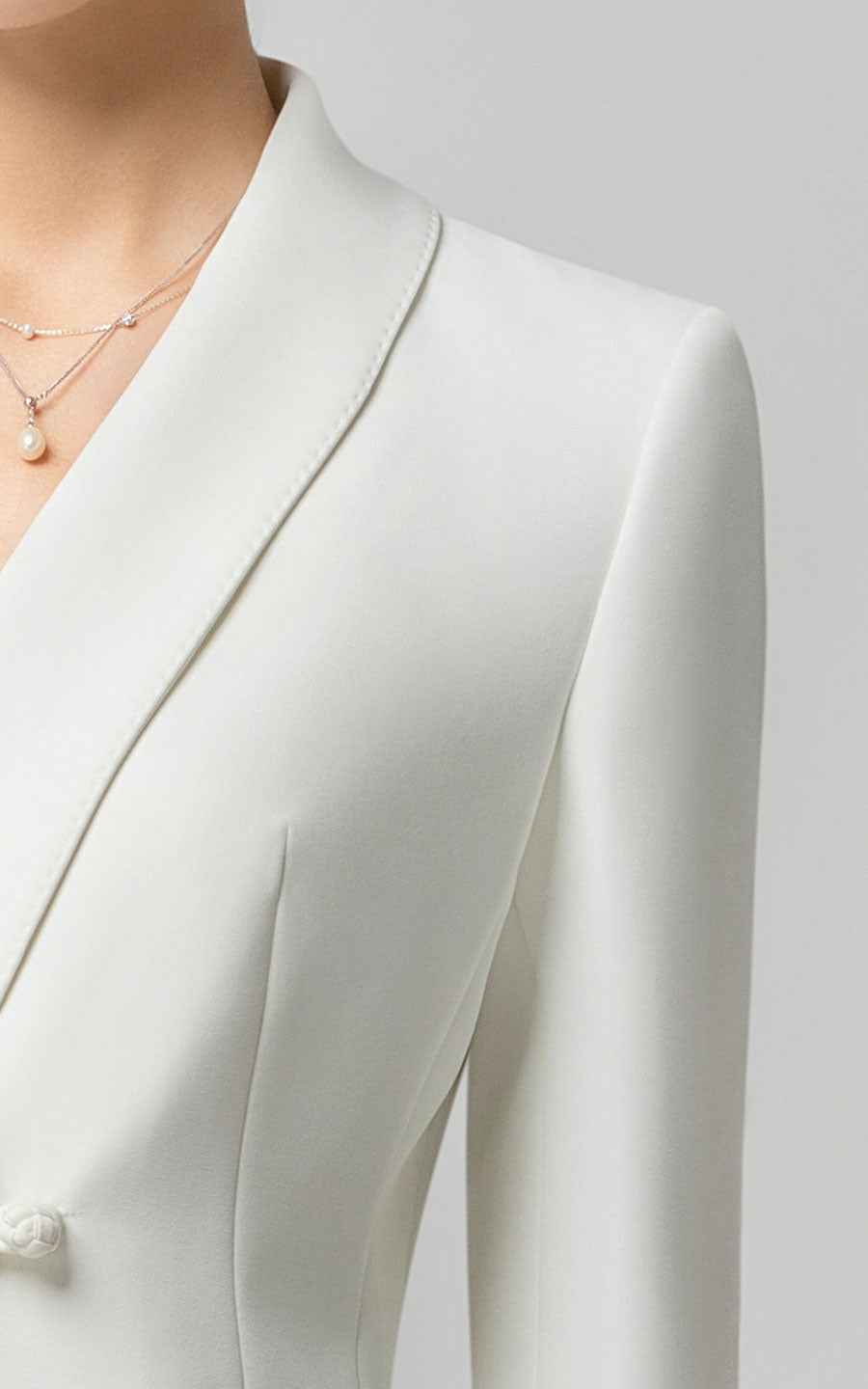 Elegant White Blazer Suit Set - Professional Business Attire