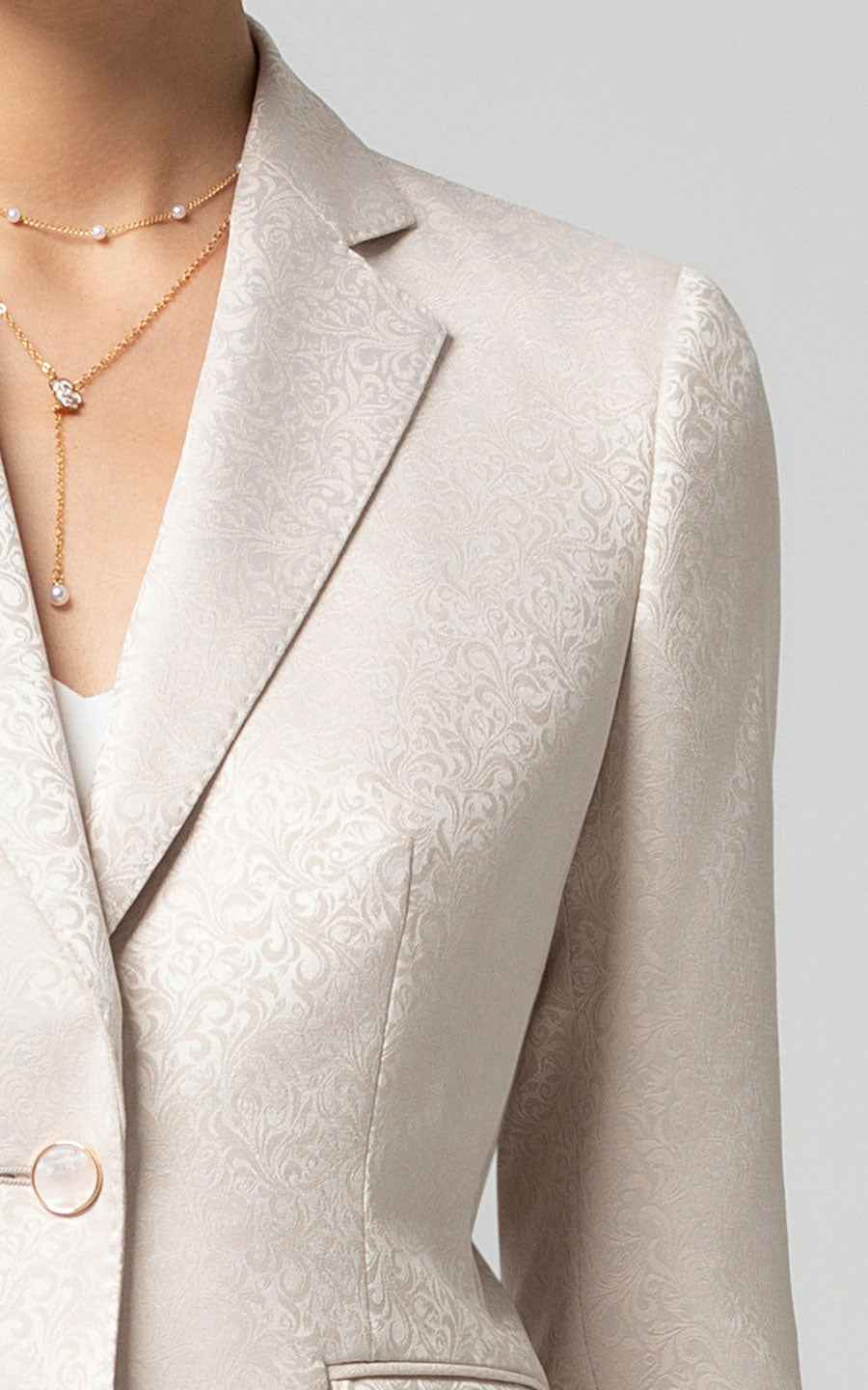 Chic Beige Blazer Suit Set - Modern Professional