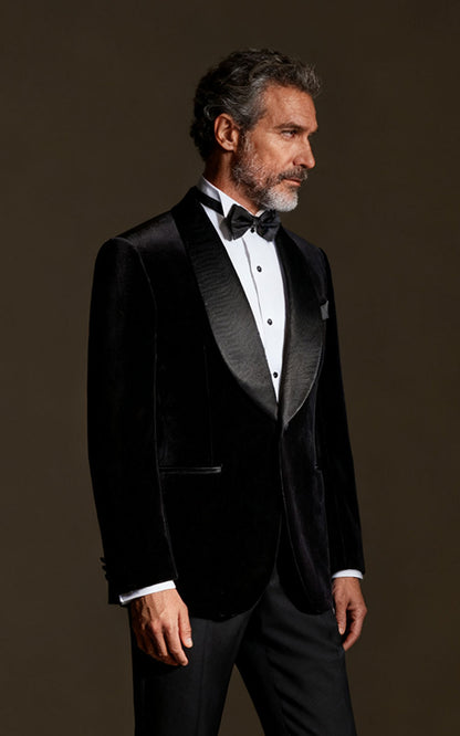 Men's Black Velvet Wedding Blazer - Luxury Groom Suits