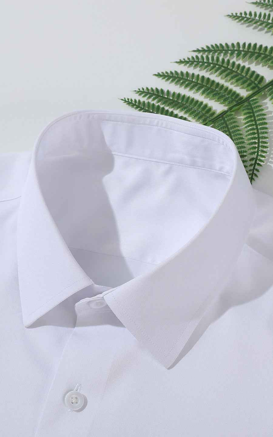 Men's White Heart Embroidered Tailored Dress Shirt