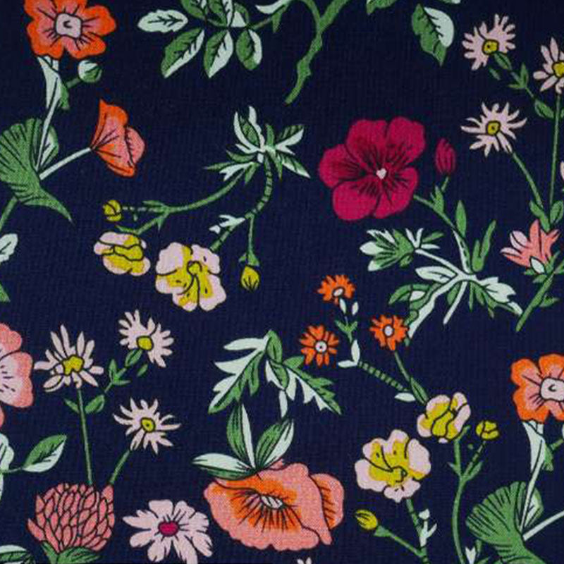Casual contrast fabrics